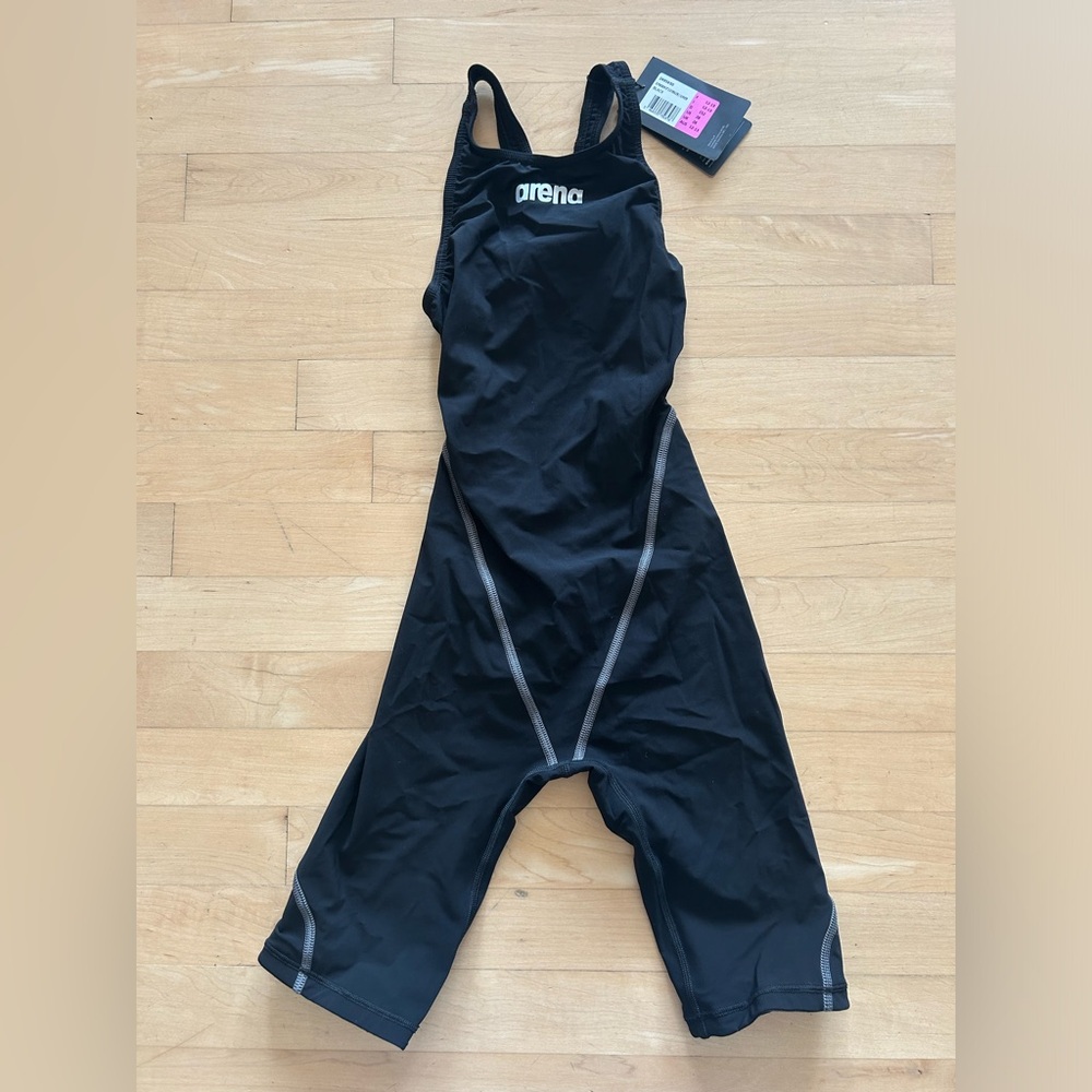 Arena Tech Suit- Powerskin 2.0, size 28 Juniors